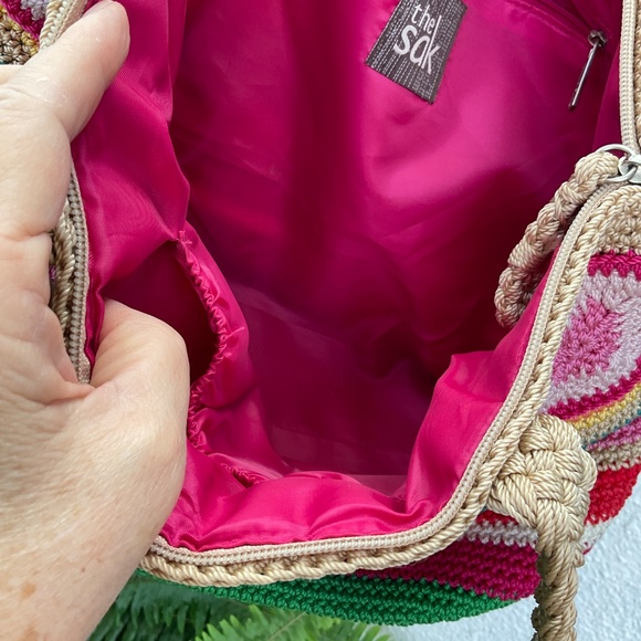 THE SAK Kenya Crocheted Multi-Colored Tote Bag NWOT - Picture 8 of 8